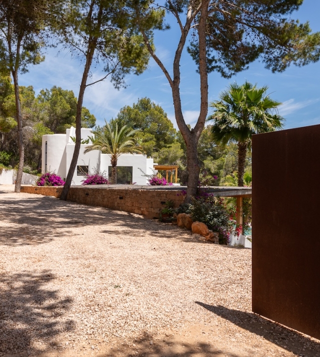 Resa Estates Ibiza for sale villa sea views koop entrance.jpg